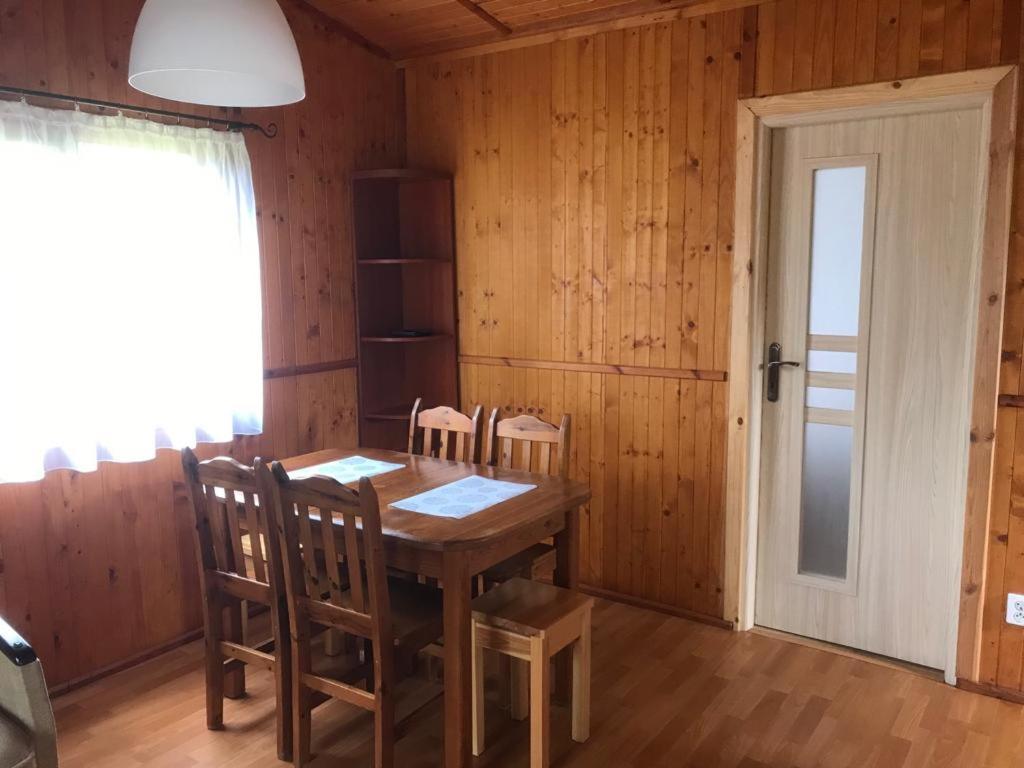 Sielska Chatka Chlopy Sarbinowo Kültér fotó